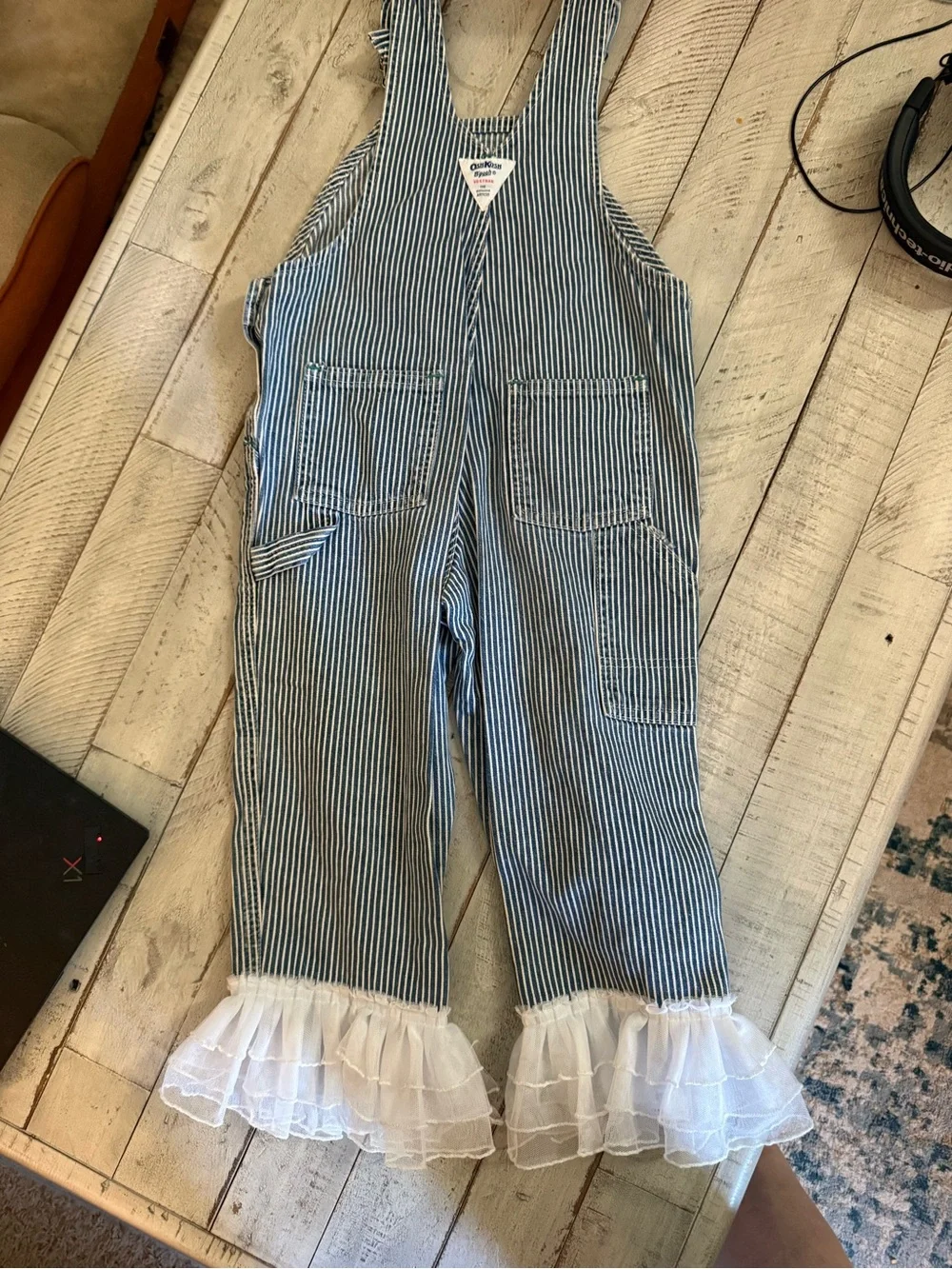 OshKosh B'gosh Blue & White Striped Cat Patch Ruffle Overalls